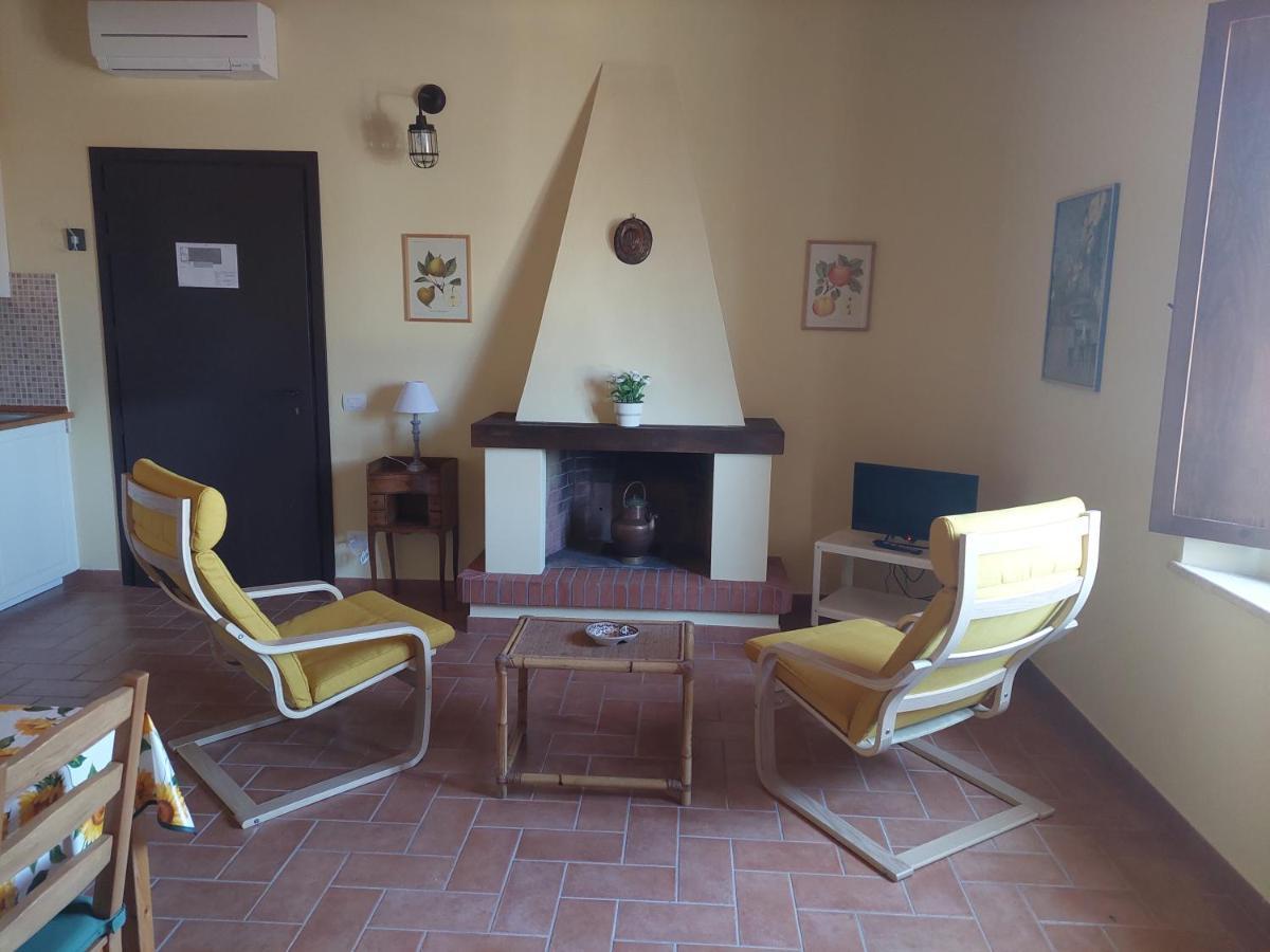 Agriturismo Il Pescinone Venturina Terme Exterior foto